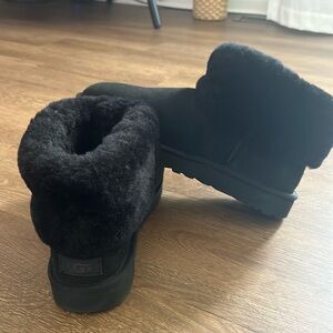 Brand new Ugg boots women’s size 12. Perfect condition. Never worn.